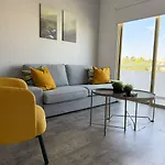Luxurious Penthouse In Center 300m From The Apartament Larnaca