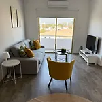 Luxurious Penthouse In Center 300m From The Apartament Larnaca