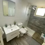 Luxurious Penthouse In Center 300m From The Apartament Larnaca