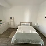 Luxurious Penthouse In Center 300m From The Larnaca