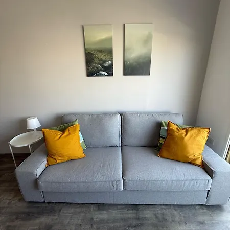 Luxurious Penthouse In Center 300m From The Appartamento Larnaca