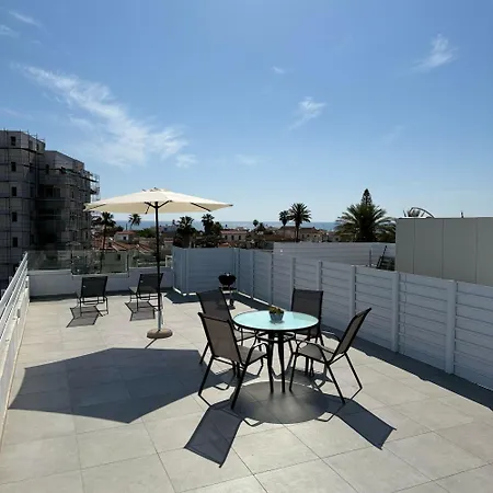 Luxurious Penthouse In Center 300m From The Lägenhet