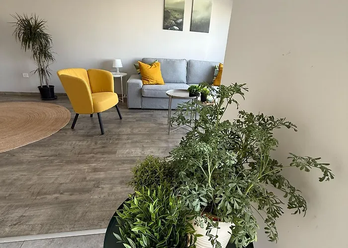 Luxurious Penthouse In Center 300m From The * Λάρνακα